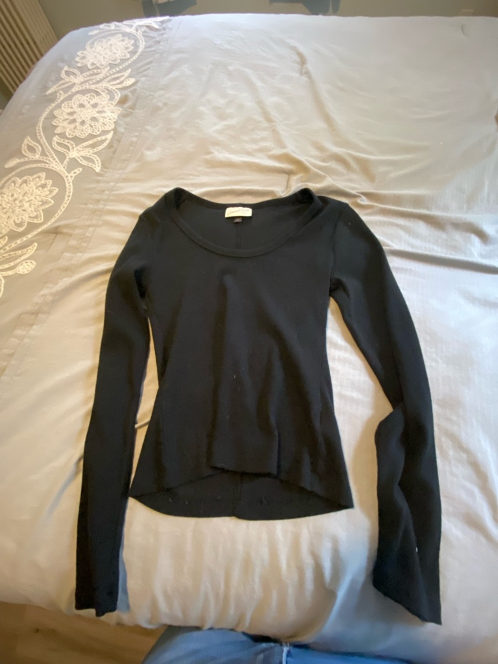 Universal Thread Black Scoop Neck Long Sleeve Top